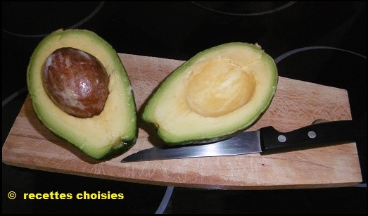 Crevettes en avocat ( 1/3 )